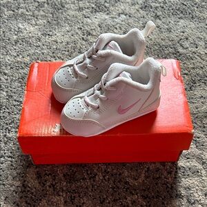 Nike Kids Pico Plus Bootie in Perfect Pink